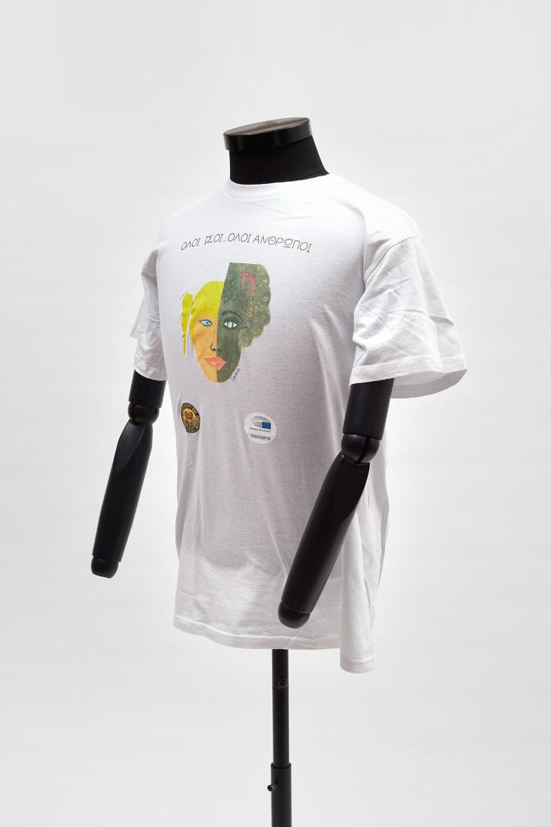 It is one of the missions of the House of European History to collect objects and document the development of the EU and EU institutions.  As such, during spring 2019, curators from the museum contacted European Parliament Liaison Offices (EPLOS) from EU Member States, political fractions in the European Parliament for support in identifying and collecting material in relation to the European Parliament elections in 2019. There was also an appeal for ‘3D’ objects, due to their specific impact when on displa