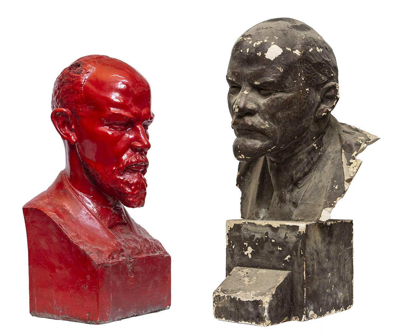 Lenin facing Lenin