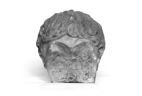 Marble head of the Emperor Geta vandalised with a chisel following the act of damnatio memoraie