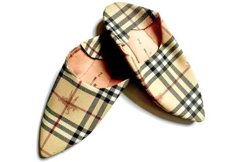 Traditional slipper faking Burberry check