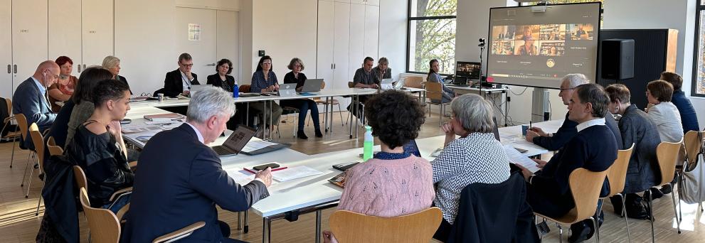 academic committee meeting