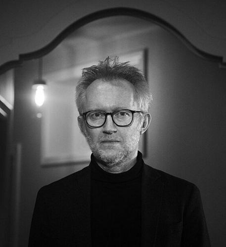 Black and white image of author